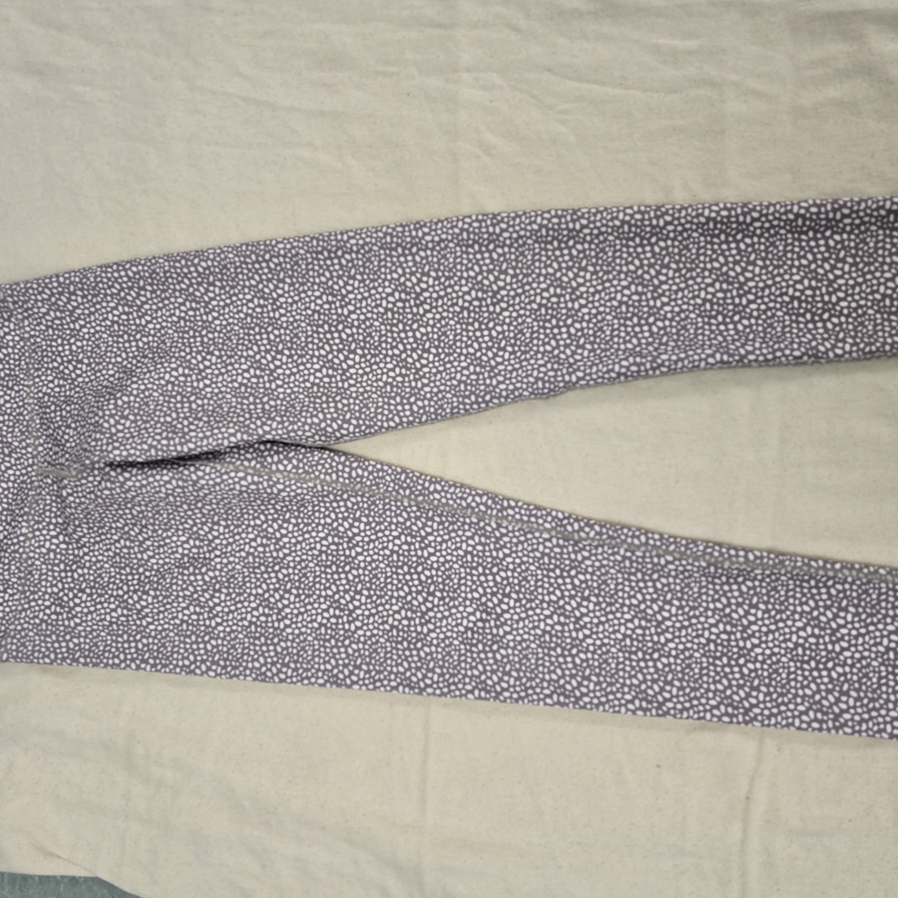 Patterned Gray Leggings